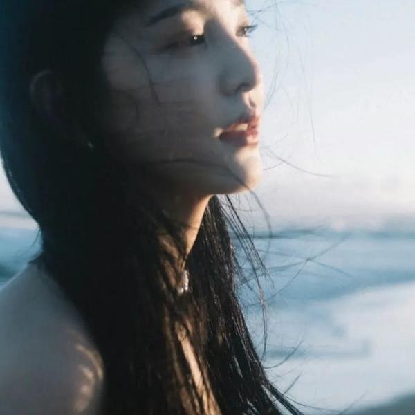 荒诞的故事